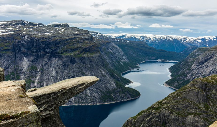 Norwegische Märchen Trolltunga