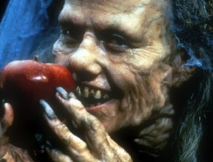 Märchenhorrorfilme Schneewittchen Sigourney Weaver